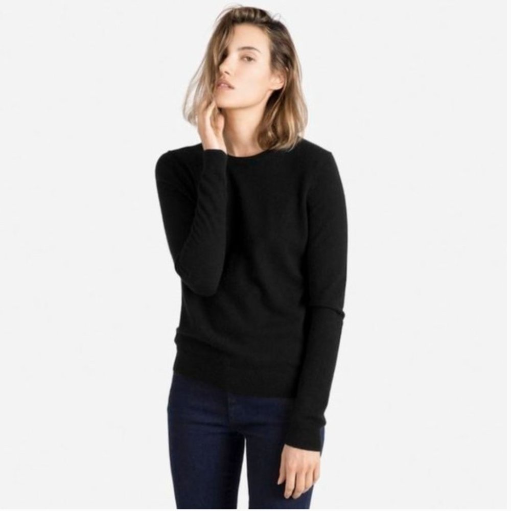 Tahari 100% Cashmere Slim Fit Luxe 2-Ply Black Crewneck Sweater - S XS